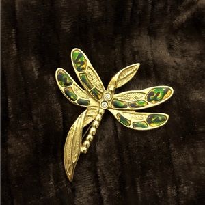 Vintage Dragonfly brooch EUC, enamel accents on wings
